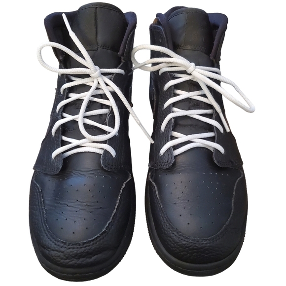 Nike Air Jordan 1 Mid GS Triple Black 554725-091 Basketball Sneakers (Youth 7) - Picture 3 of 10